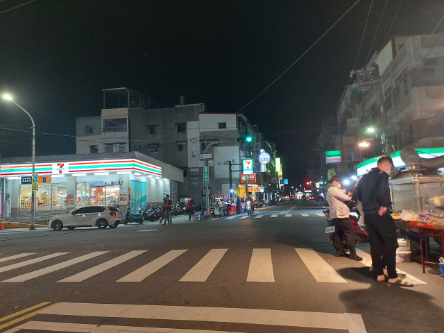 鳥松市區醒目外牆曝光點
