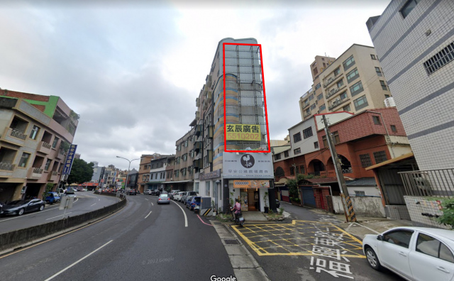 竹北市福興東路口戶外牆面